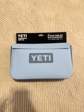 YETI Sidekick Dry 3L Waterproof Gear Case - Light Blue